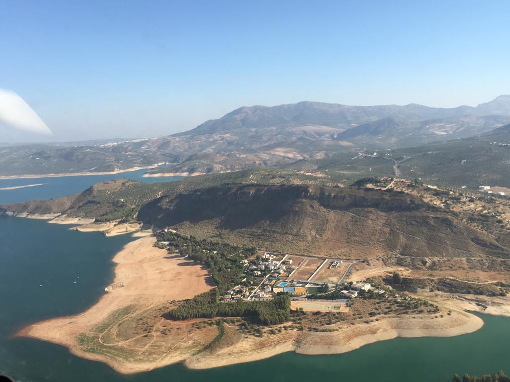Camping Valdearenas Iznájar Екстериор снимка