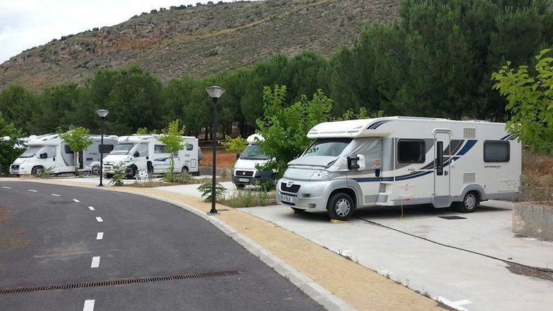 Camping Valdearenas Iznájar Екстериор снимка