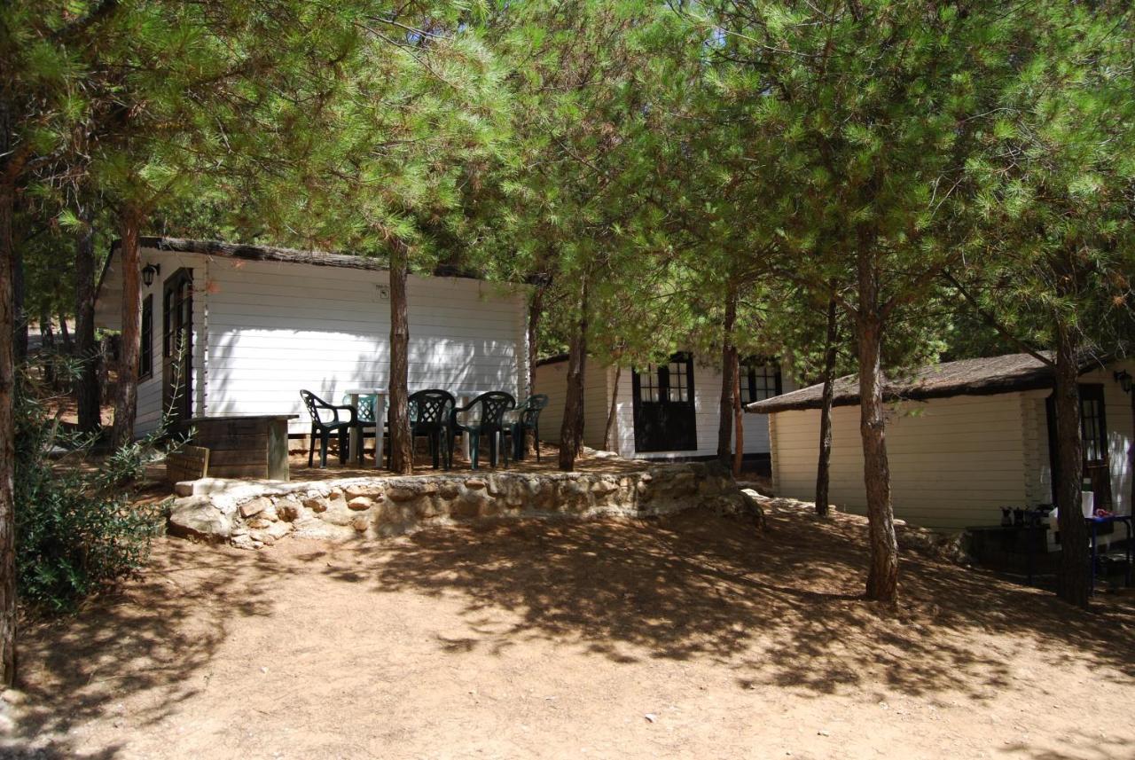 Camping Valdearenas Iznájar Екстериор снимка